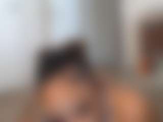 Elegance's Live Sex Cam Show