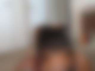 Elegance's Live Sex Cam Show