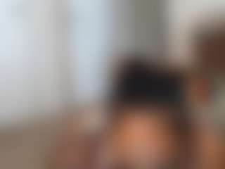 Elegance's Live Sex Cam Show