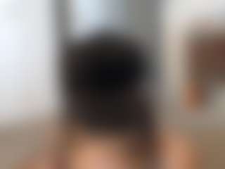 Elegance's Live Sex Cam Show