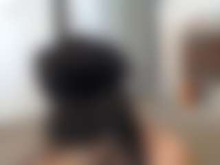 Elegance's Live Sex Cam Show