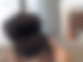 Elegance's Live Sex Cam Show