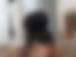 Elegance's Live Sex Cam Show