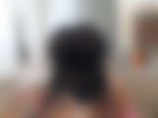 Elegance's Live Sex Cam Show