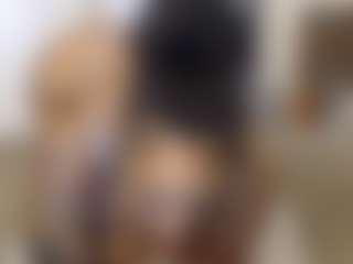 Elegance's Live Sex Cam Show