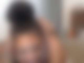 Elegance's Live Sex Cam Show