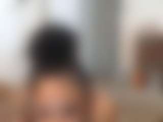 Elegance's Live Sex Cam Show
