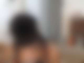 Elegance's Live Sex Cam Show