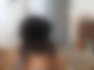 Elegance's Live Sex Cam Show