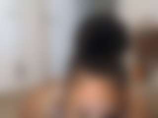 Elegance's Live Sex Cam Show