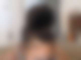 Elegance's Live Sex Cam Show