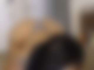 Elegance's Live Sex Cam Show