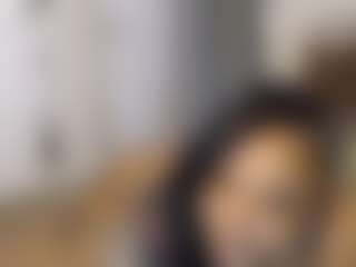 Elegance's Live Sex Cam Show
