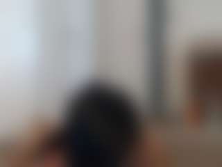 Elegance's Live Sex Cam Show
