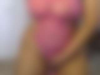 Elegance's Live Sex Cam Show