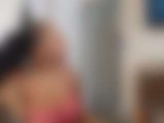 Elegance's Live Sex Cam Show