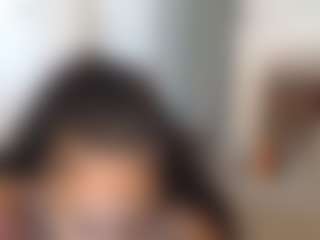 Elegance's Live Sex Cam Show