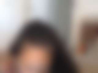 Elegance's Live Sex Cam Show