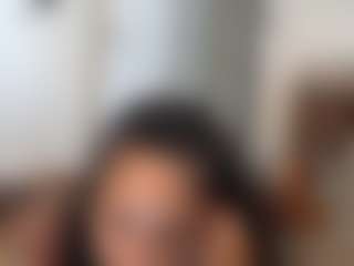 Elegance's Live Sex Cam Show