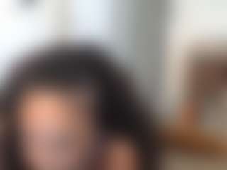 Elegance's Live Sex Cam Show