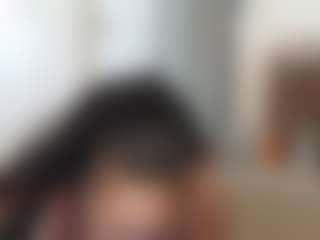 Elegance's Live Sex Cam Show