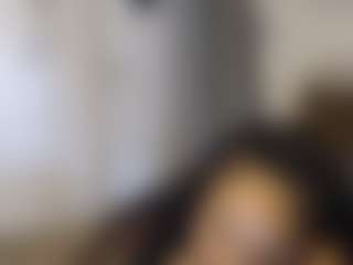 Elegance's Live Sex Cam Show