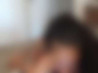 Elegance's Live Sex Cam Show