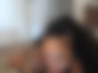 Elegance's Live Sex Cam Show