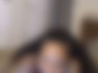Elegance's Live Sex Cam Show