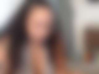 Elegance's Live Sex Cam Show