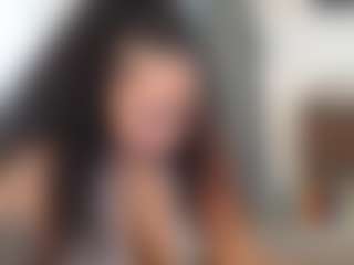 Elegance's Live Sex Cam Show