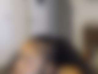 Elegance's Live Sex Cam Show