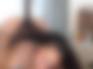 Elegance's Live Sex Cam Show