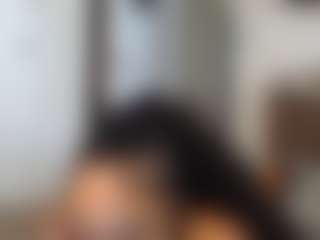 Elegance's Live Sex Cam Show