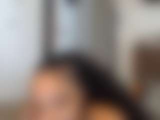 Elegance's Live Sex Cam Show