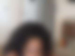 Elegance's Live Sex Cam Show