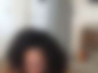 Elegance's Live Sex Cam Show