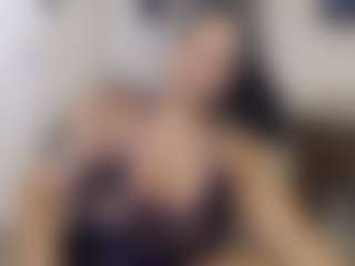 Elegance's Live Sex Cam Show