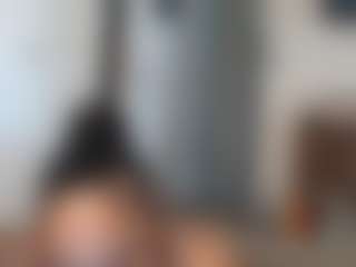 Elegance's Live Sex Cam Show