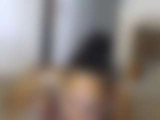 Elegance's Live Sex Cam Show