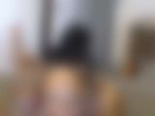 Elegance's Live Sex Cam Show