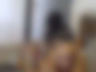 Elegance's Live Sex Cam Show
