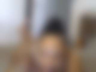 Elegance's Live Sex Cam Show