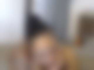 Elegance's Live Sex Cam Show