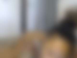 Elegance's Live Sex Cam Show