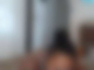 Elegance's Live Sex Cam Show