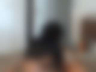 Elegance's Live Sex Cam Show
