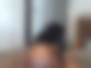 Elegance's Live Sex Cam Show