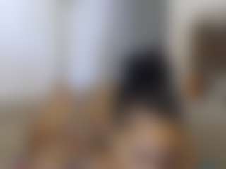 Elegance's Live Sex Cam Show