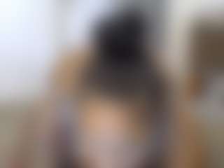 Elegance's Live Sex Cam Show